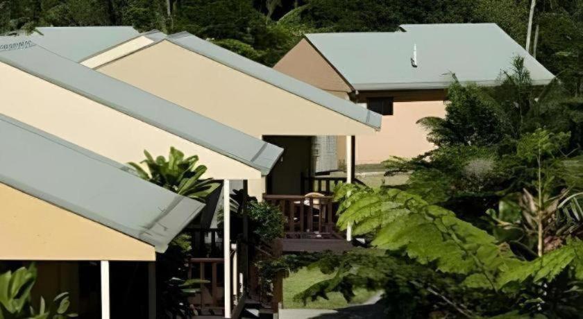 Governors Lodge Resort Hotel Burnt Pine Eksteriør bilde