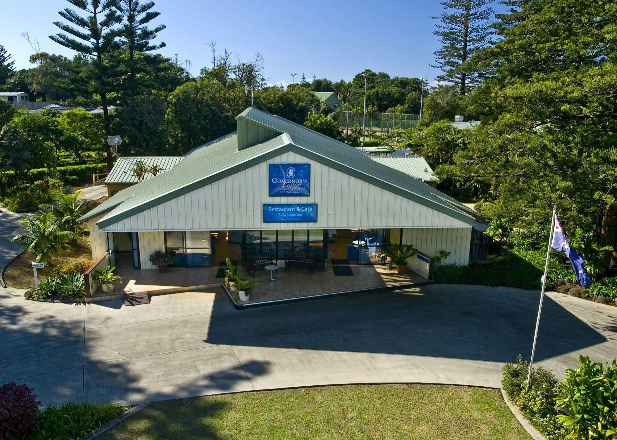 Governors Lodge Resort Hotel Burnt Pine Eksteriør bilde